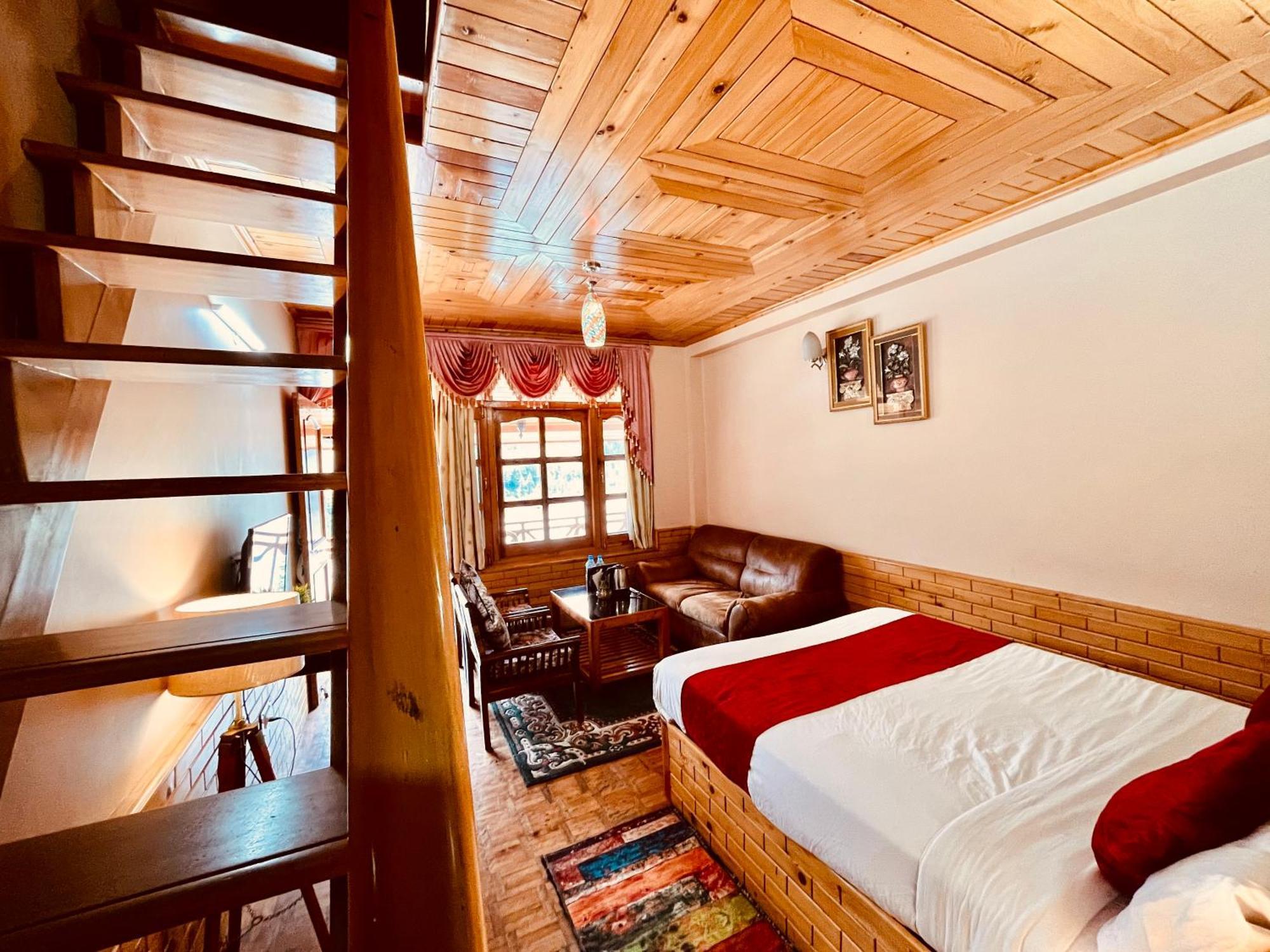 Snow Clad Riverview Hotel & Resort, Manali Eksteriør billede